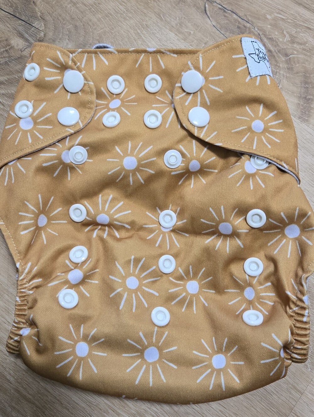 Texas tushies slim fit one size pocket diaper suns print